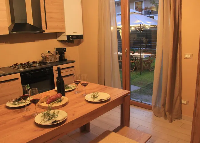 Aglichalet Erbe Montane-Vasca Idromassaggio Privata Condivisa Tra I Due Chalet, Con Parcheggio Privato E Colonnina Ricarica Auto Elettrica Con Supplemento *