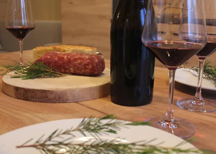 Ferienhaus Aglichalet Erbe Montane-Vasca Idromassaggio Privata Condivisa Tra I Due Chalet, Con Parcheggio Privato E Colonnina Ricarica Auto Elettrica Con Supplemento Domodossola